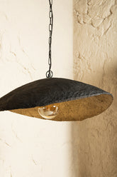 Hanglamp Majid Zwart Papier-Maché Golvend Goud Binnen PTMD