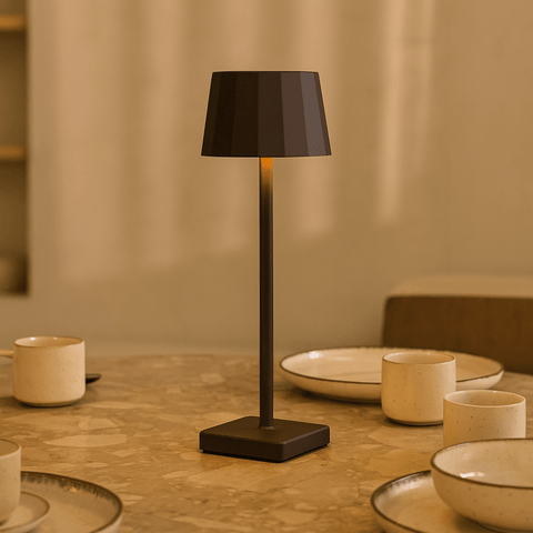 Wouter Mocha Brown oplaadbare tafellamp-Draadloos opladen, dimable, 120 uur batterijduur
