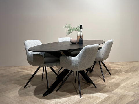 Oslo Preto Oval 210 cm