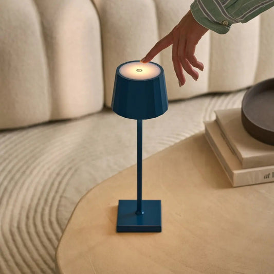 William Delftware blauwe oplaadbare ijzeren tafellamp – dimbaar, opladen via USB-C, 120 uur