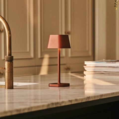 Ava Bronze - Oplaadbare tafellamp | Stijlvol, draadloos en dimbaar