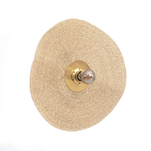 La lámpara de pared Let's Groove - latón natural - M