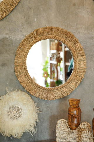 Le Tahiti Mirror - Naturel traduit en Only est "Le Miroir de Tahiti - Seulement".