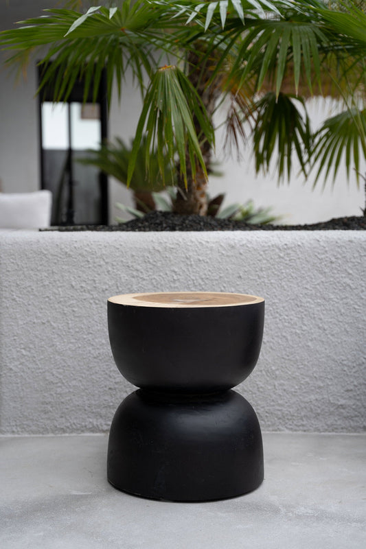Le tabouret Karbun - Noir Naturel