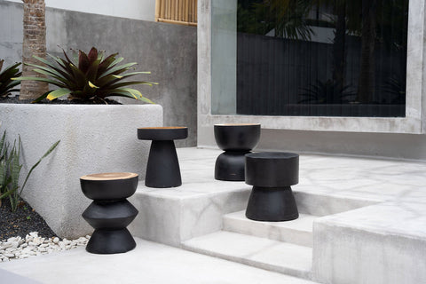Le tabouret Karbun - Noir Naturel