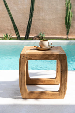 Le tabouret Symi - Extérieur