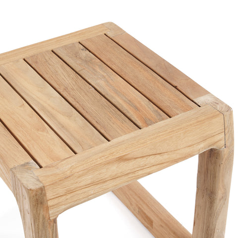 Le tabouret Symi - Extérieur