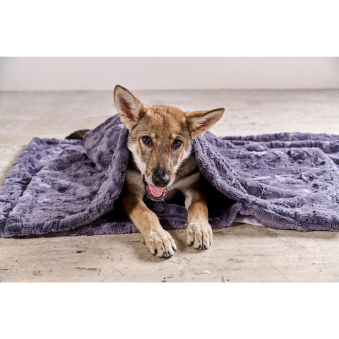 Deken COSY STONE - Elegante deken van imitatiebont