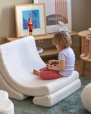 Silla de luna blanca crema