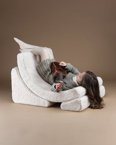 Silla de luna blanca crema
