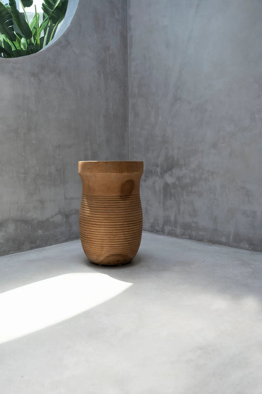 Le tabouret Ezili - Naturel
