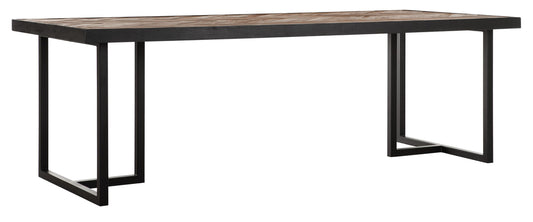 Mesa de comedor rectangular con patas en forma de cruz.