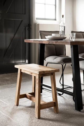 Mesa de comedor rectangular de madera