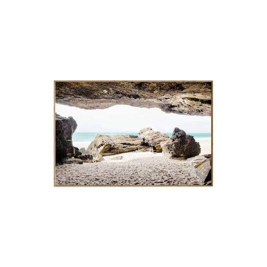 Cuadro de arte en vidrio de una cueva en la playa
