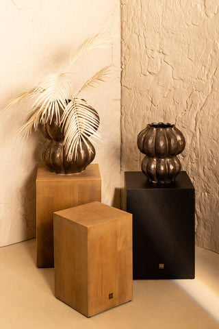 Gustavo Preto pedestal de folheado de carvalho SV2 S