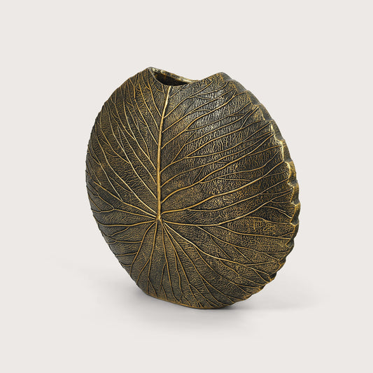 Pot Lotus Goud L46 B15 H48 translates to "Only"