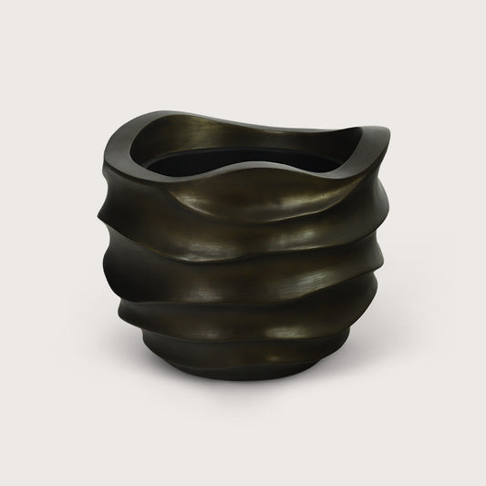 Pot Wefy L koper D61 H49 translates to "Only"