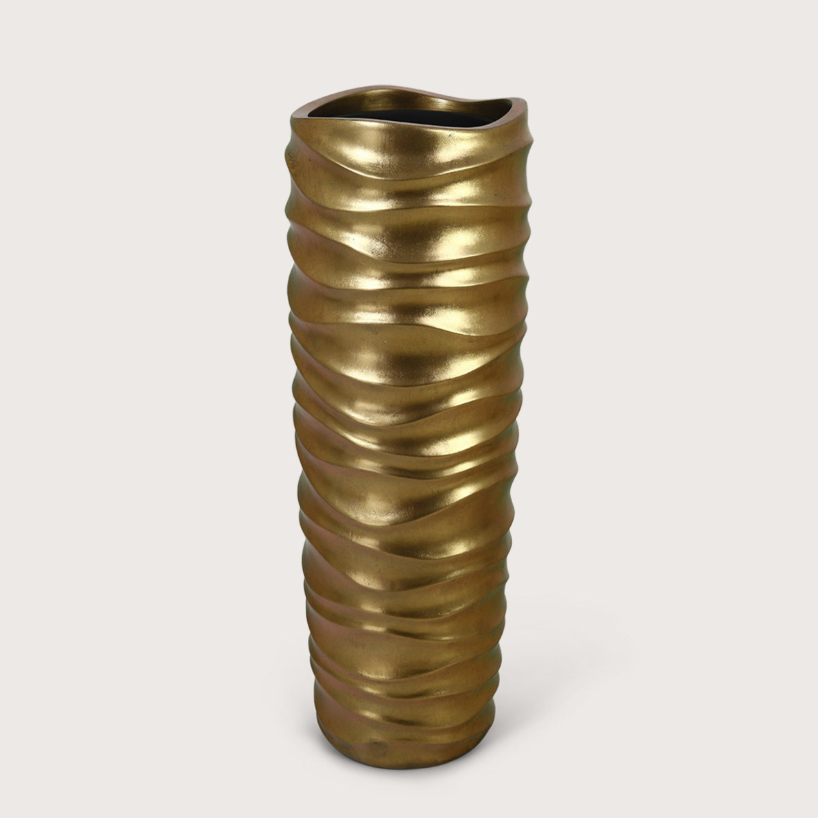 Vaas smal Wefy L goud D33 H98 translates to "Vase small Wefy L gold D33 H98"