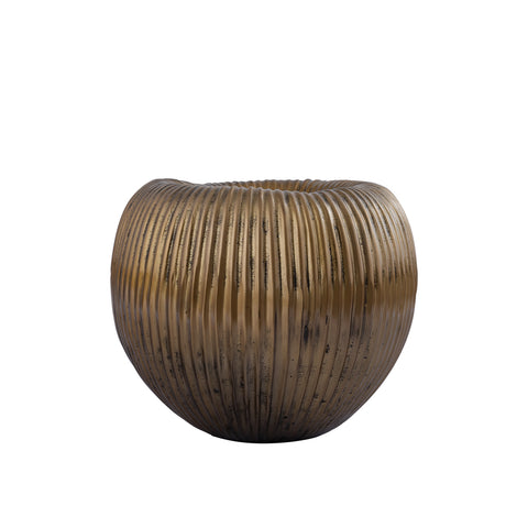 Russel Gold alu round pot low ribbed small translates to "Only"