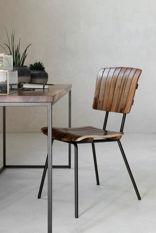 Silla lateral Flare - PEDIDO POR 2 UNIDADES a Solo.