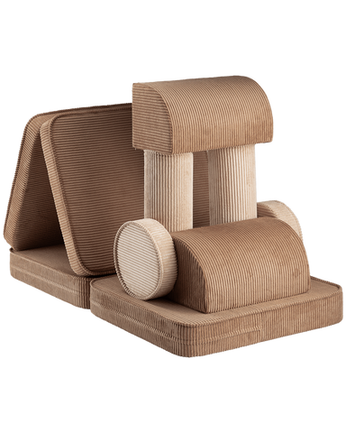 Toffee Settee
