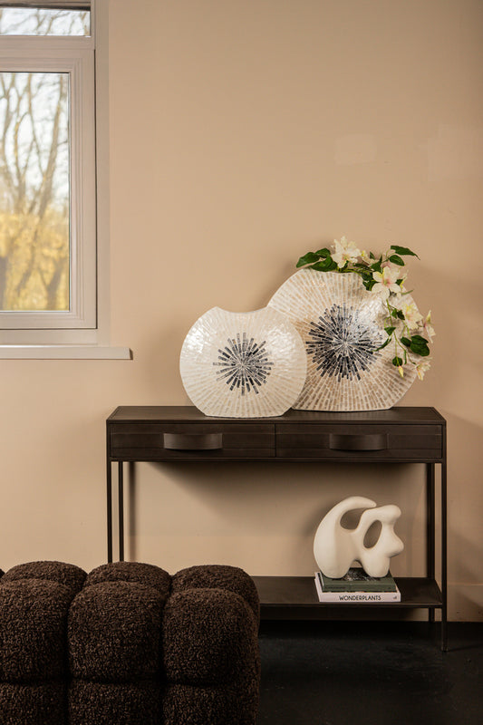 Vojtech White oval poly shell bamboo pot ombre L - PTMD