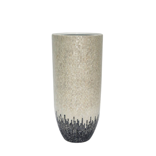 Vojtech White round poly shell bamboo pot ombre L